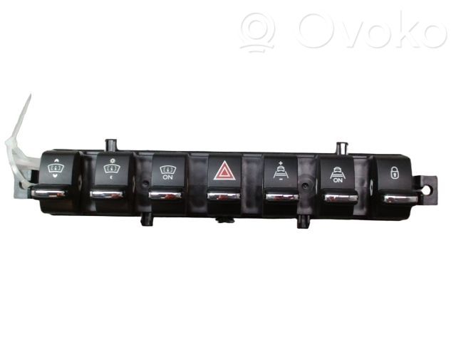 Peugeot 3008 I Hazard light switch 