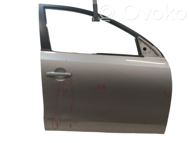 Hyundai i30 Drzwi przednie 