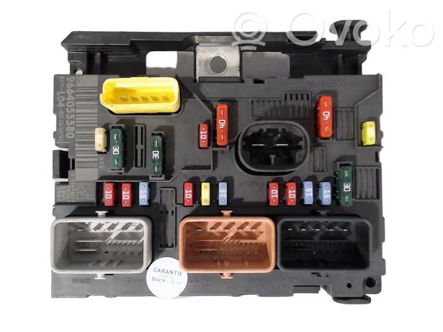 Peugeot 207 Fuse module 