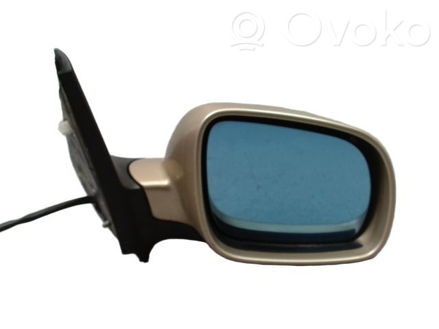 Volkswagen Golf SportWagen Front door electric wing mirror 