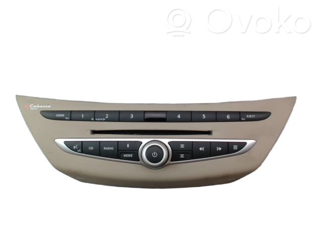 Renault Laguna III Panel / Radioodtwarzacz CD/DVD/GPS 