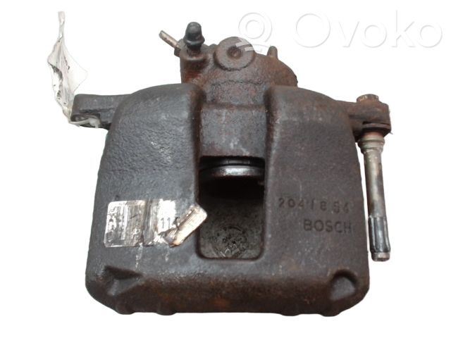 Peugeot 207 Zacisk hamulcowy przedni 