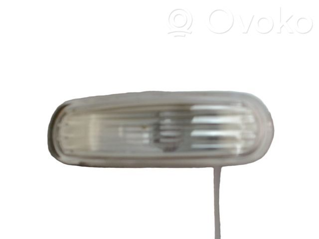 Peugeot Bipper Front fender indicator light 