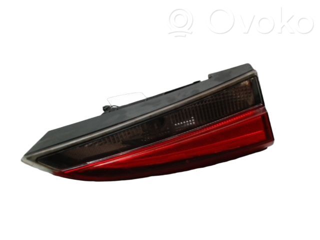 Skoda Kamiq Takaluukun takavalot 