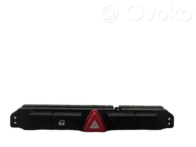 KIA Pro Cee'd I Hazard light switch 