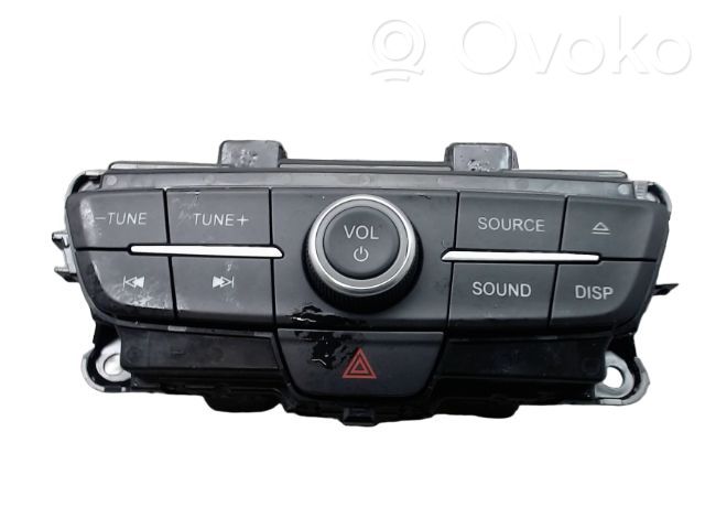 Unidad central de control multimedia