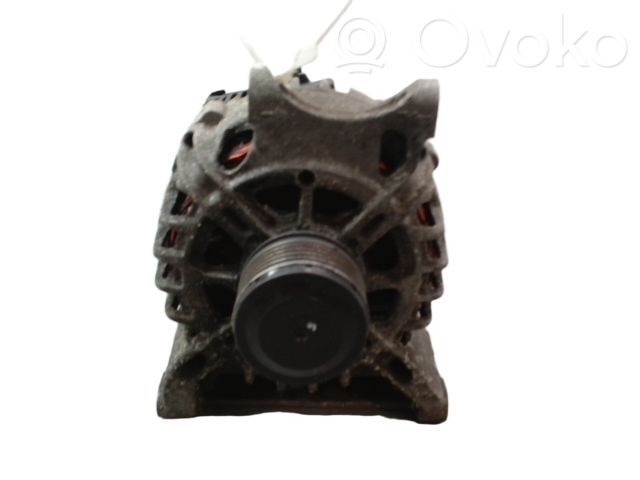 Mercedes-Benz A W169 Alternator 