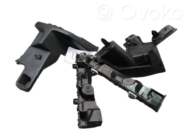 Renault Megane E-Tech Soporte de montaje del parachoques trasero 