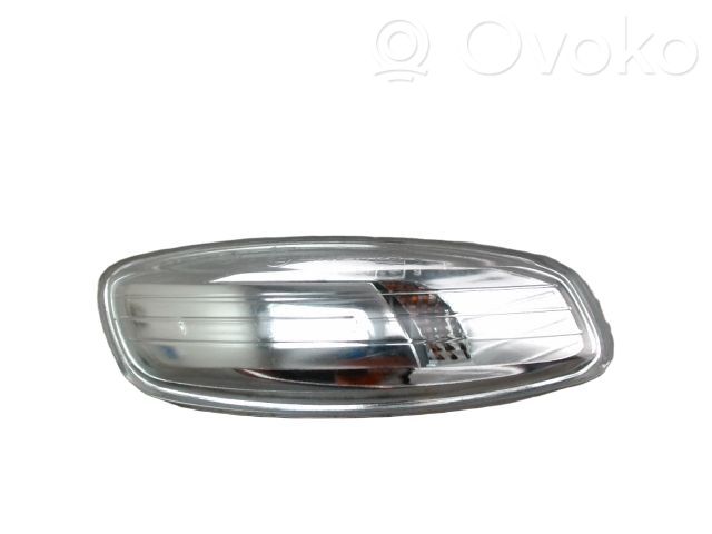 Citroen DS4 Semnalizator pe oglindă 