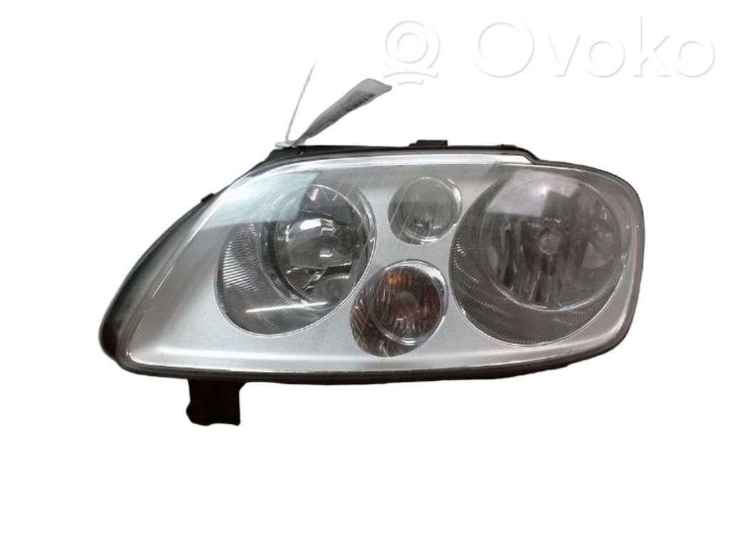 Volkswagen Touran I Far