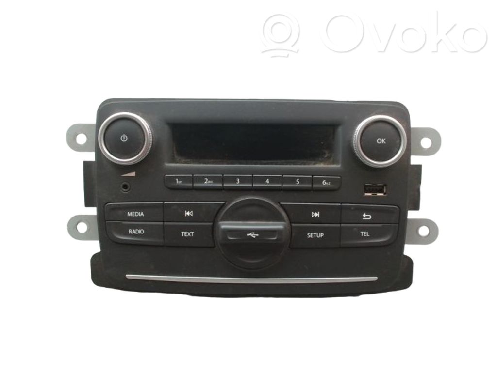 Radio / CD-Player / DVD-Player / Navigation   281158884R,281152368R,281158884R