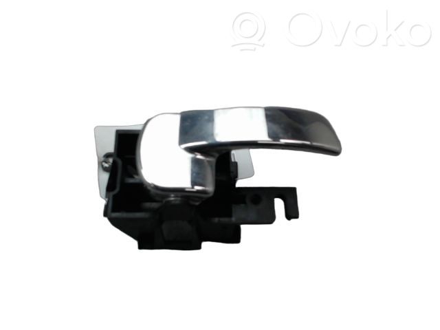 Nissan NP300 Manecilla interna puerta trasera 