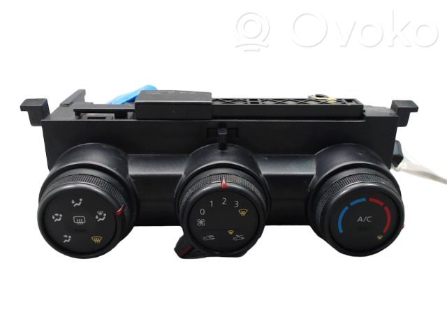 Dacia Duster II Climate control unit 