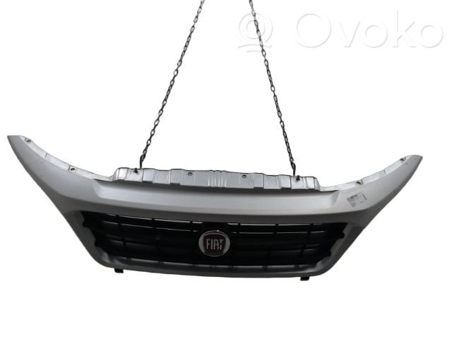 Fiat Ducato Front bumper upper radiator grill 