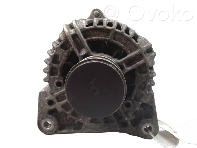 Renault Clio III Generator/alternator 