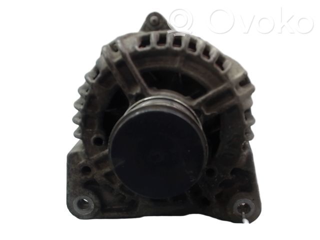 Renault Clio III Generator/alternator 