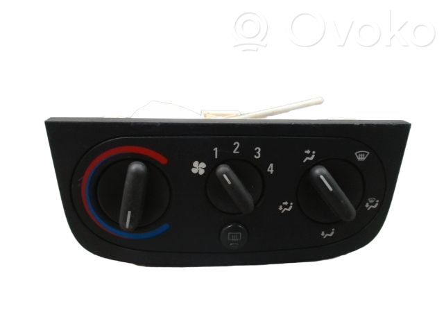 Unitate control climatizare   13153079,13153079