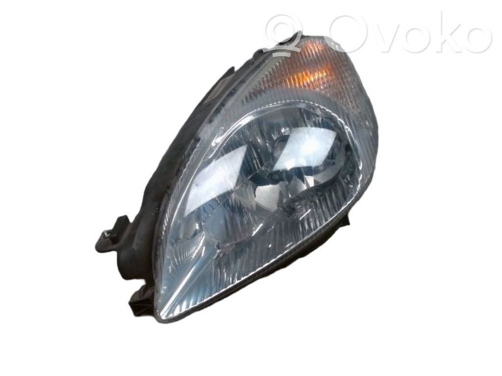 Citroen Xsara Picasso Phare frontale