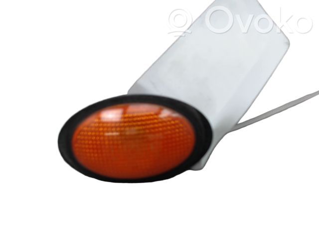 Ford Fiesta Front fender indicator light 