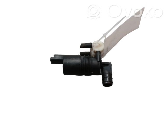 Windscreen/windshield washer pump   643475,643475