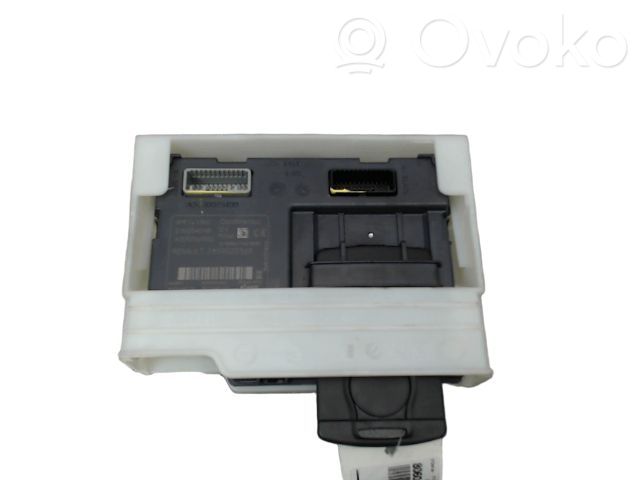 Renault Captur Ignition key card reader 