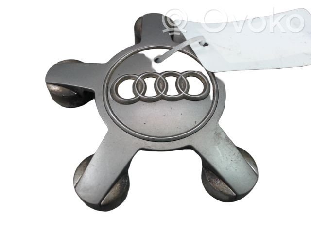 Audi A5 8T 8F Capac roată original 