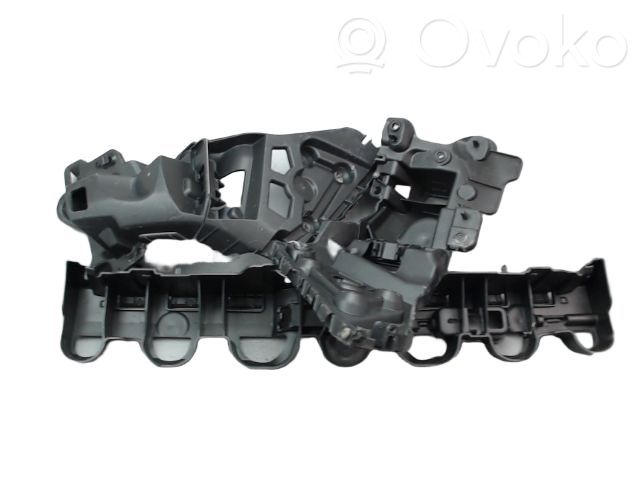 Renault Clio IV Takapuskurin kannake 