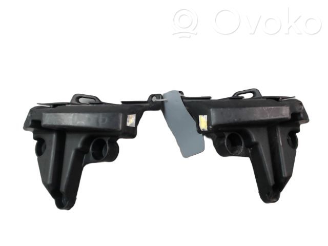 Citroen C4 II Uchwyt / Mocowanie zderzaka tylnego