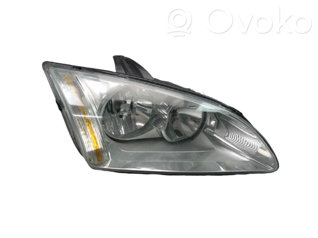 Ford Focus Lampa przednia 