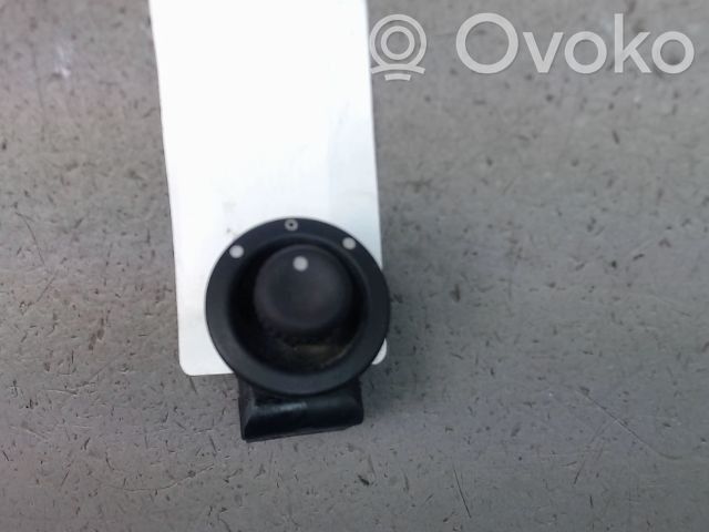 Renault Megane I Bouton de commutateur rétroviseur latéral