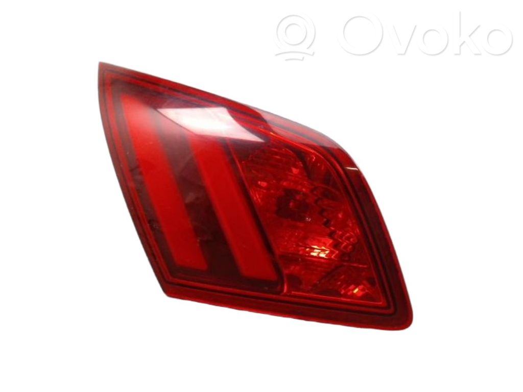 Peugeot 308 Luci posteriori del portellone del bagagliaio