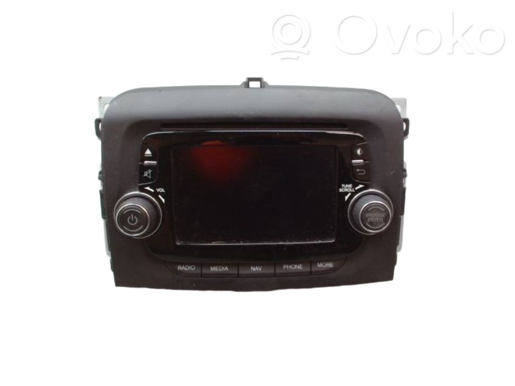Fiat 500 Radio/CD/DVD/GPS-pääyksikkö 