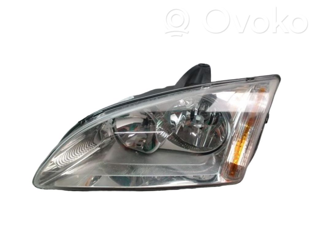 Ford Focus Lampa przednia