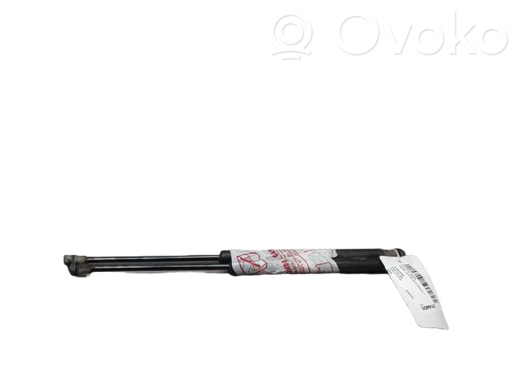 Toyota Yaris Tailgate/trunk strut/damper