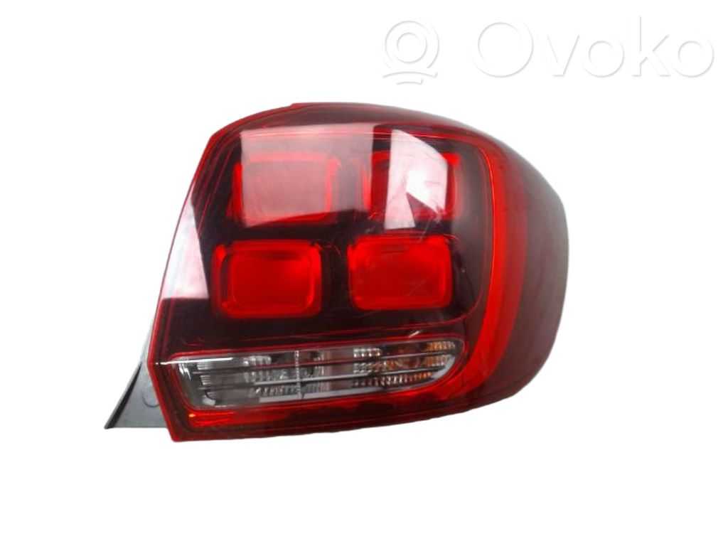 Dacia Sandero II Luci posteriori 