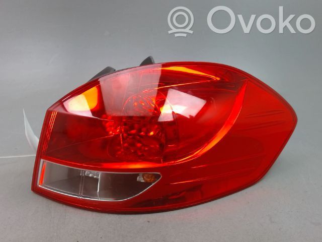 Renault Clio III Lampa tylna 
