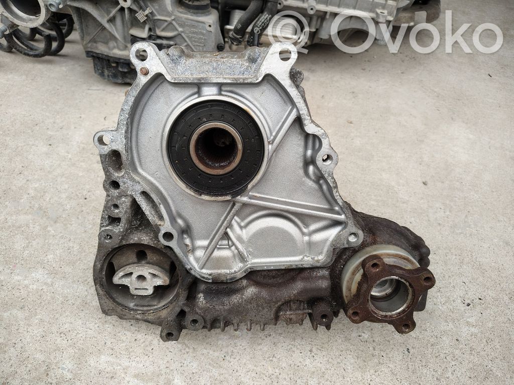 BMW 5 F10 F11 Skrzynia rozdzielcza / Reduktor 