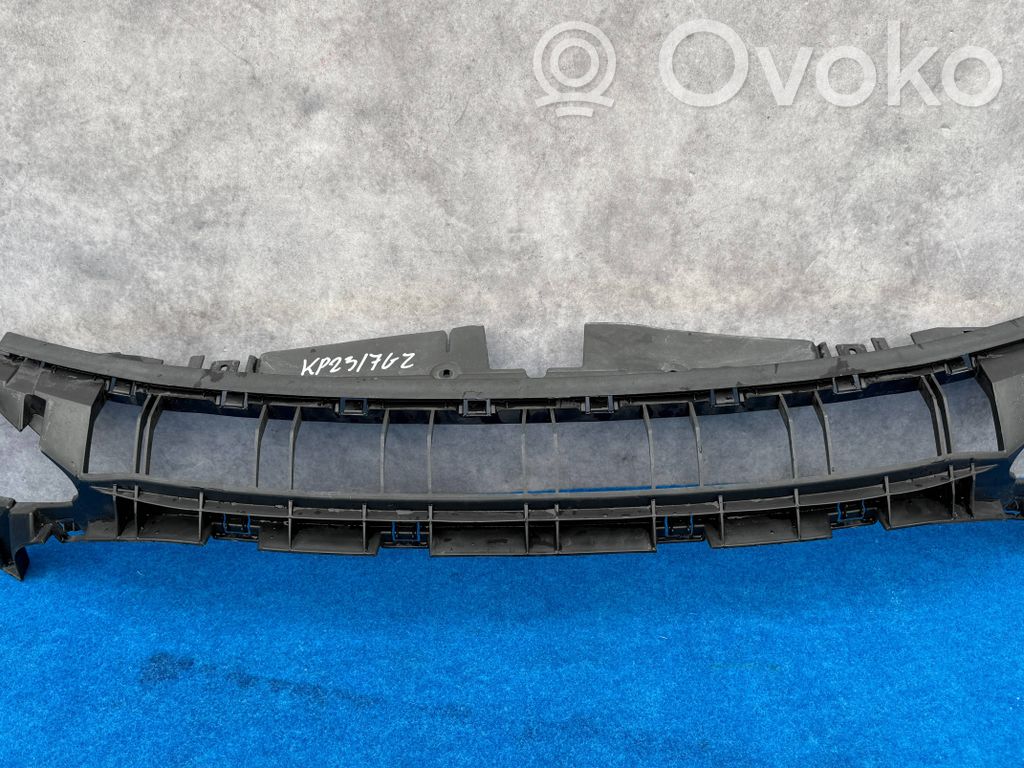 Ford Focus Front bumper mounting bracket 