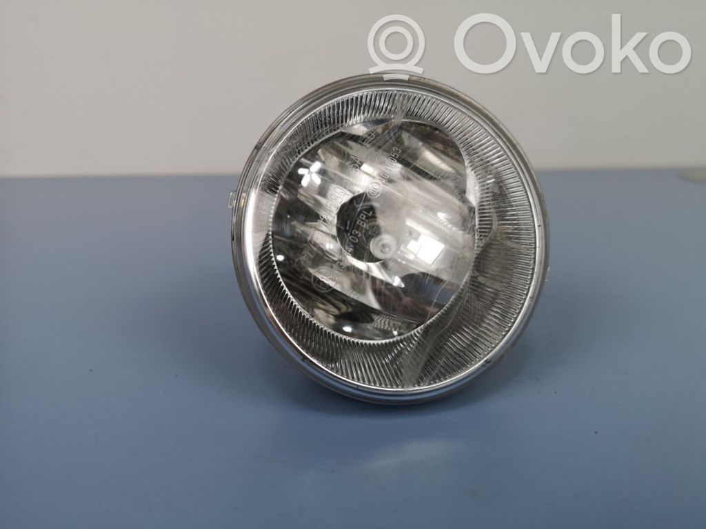 Toyota RAV 4 (XA40) Luz de niebla delantera 