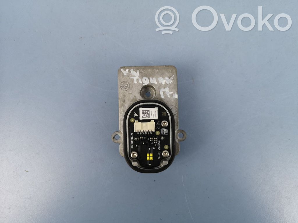 Volkswagen Tiguan LED ballast control module 