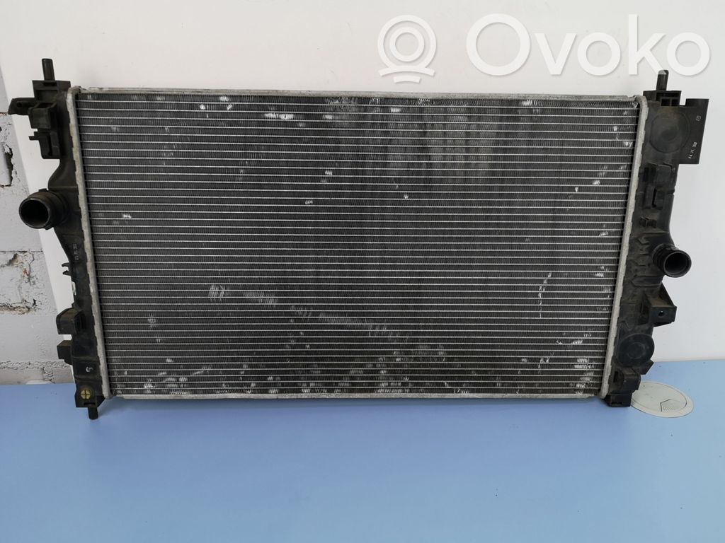 Opel Astra J Radiatore di raffreddamento 