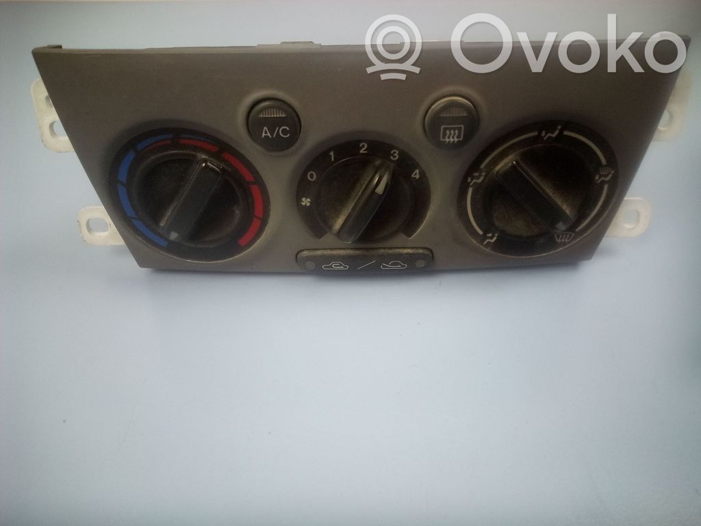 Mazda Premacy Ilmastoinnin ohjainlaite 