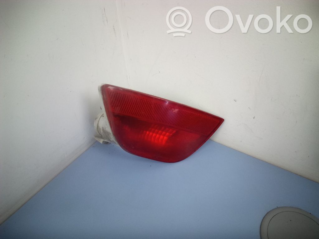 Ford Focus Miglas lukturis aizmugurē 