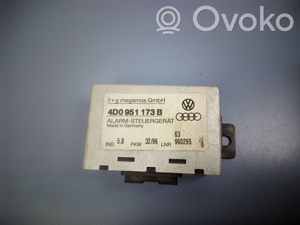 Audi A4 S4 B5 8D Alarm control unit/module 