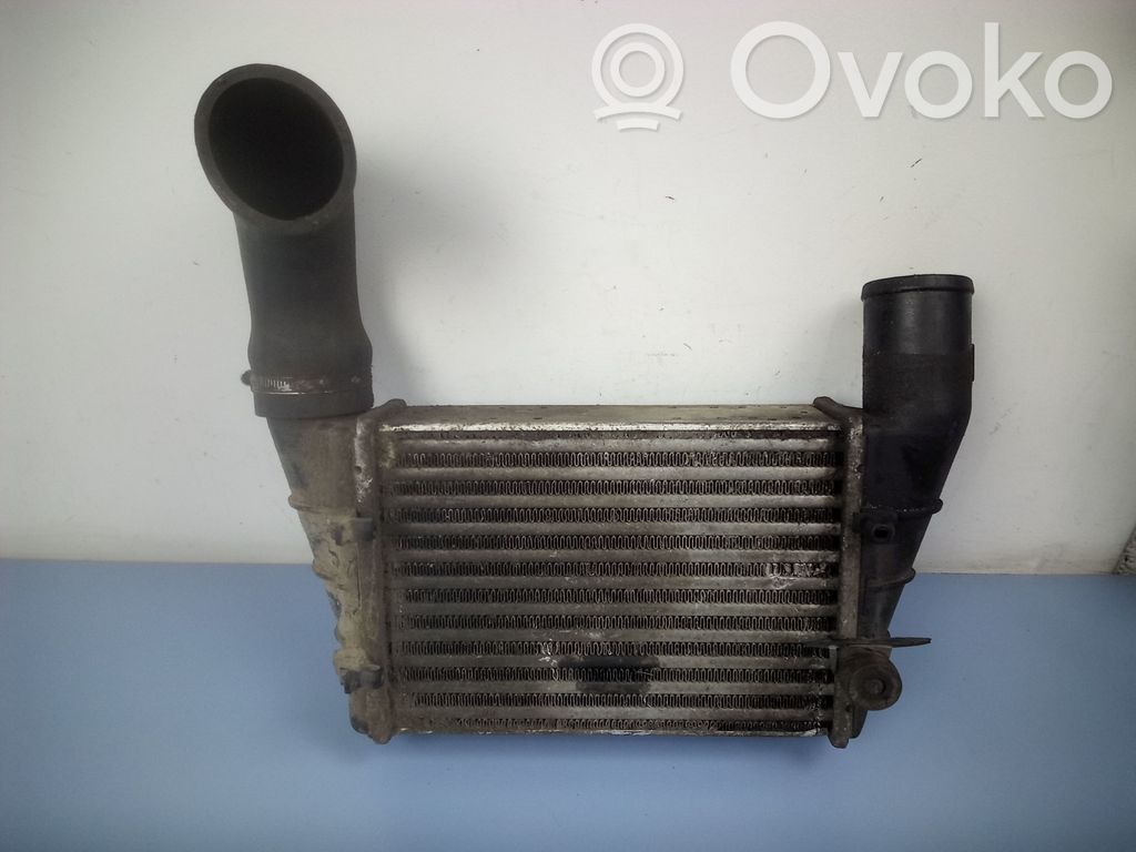 Volkswagen PASSAT B5 Radiatore intercooler 