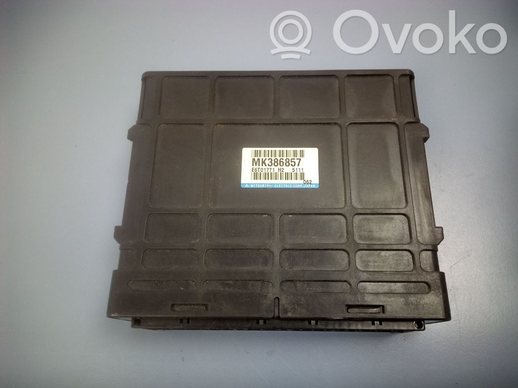 Mitsubishi Pajero Engine control unit/module 