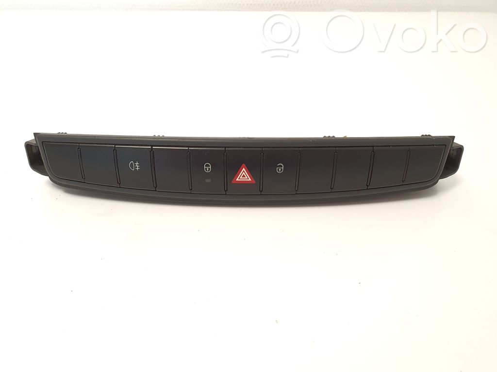 Smart ForFour I Hazard light switch 