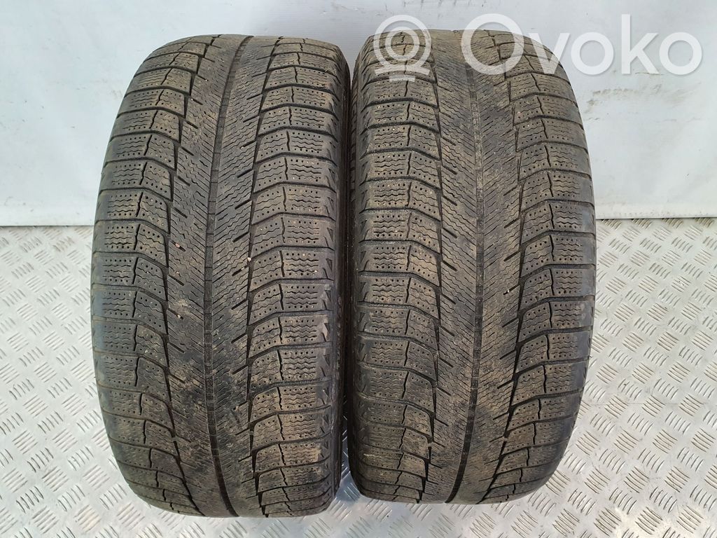 Neumático de invierno R18   22545R18