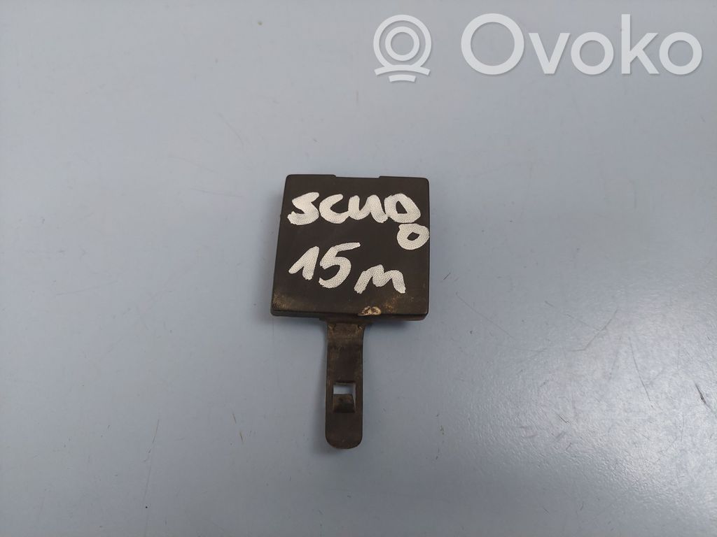Fiat Scudo Abdeckung Deckel Abschleppöse hinten 