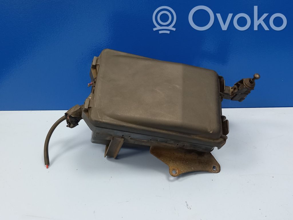 Saab 9-5 Saugiklių dėžė (komplektas) 